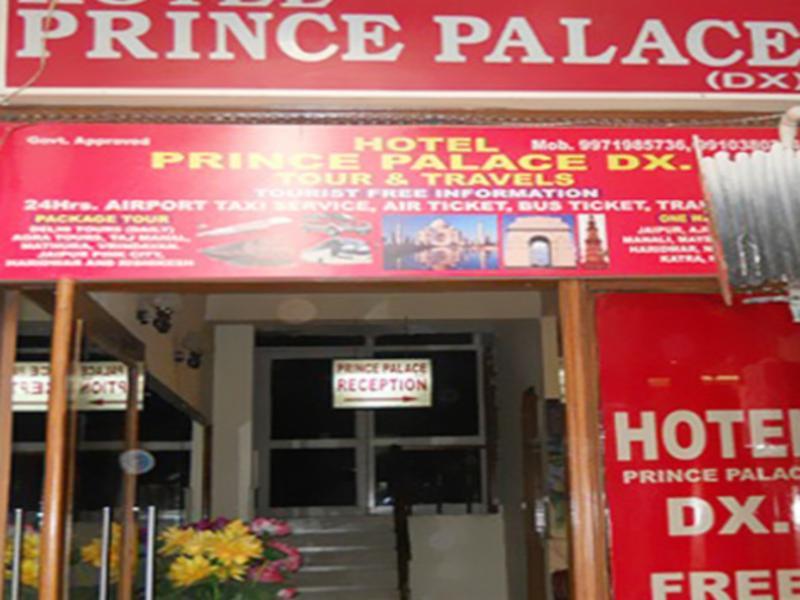 Hotel Prince Palace Deluxe - Paharganj - Új-Delhi Kültér fotó